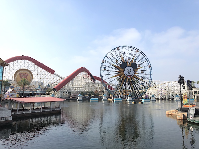 Pixar Pier e l'Incredicoaster al Disney Adventure California Park